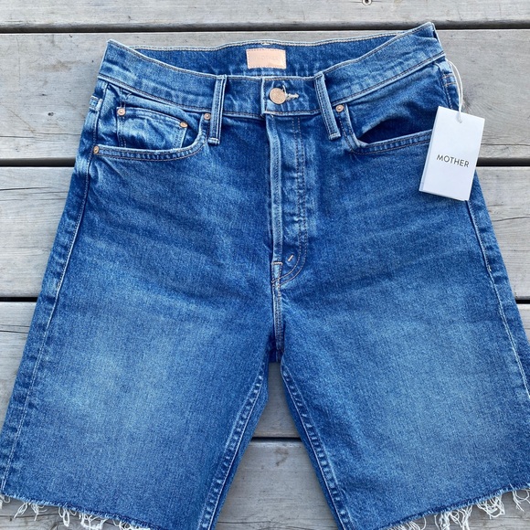 MOTHER Pants - Mother The Tomcat Bermuda Short Fray NWOT 26